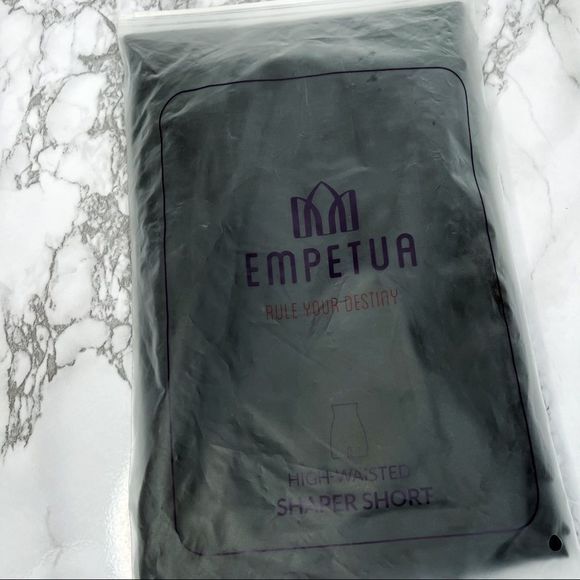 🆕 Empetua High-Waisted Shaper Shorts Size XL/XXL - Picture 7 of 9